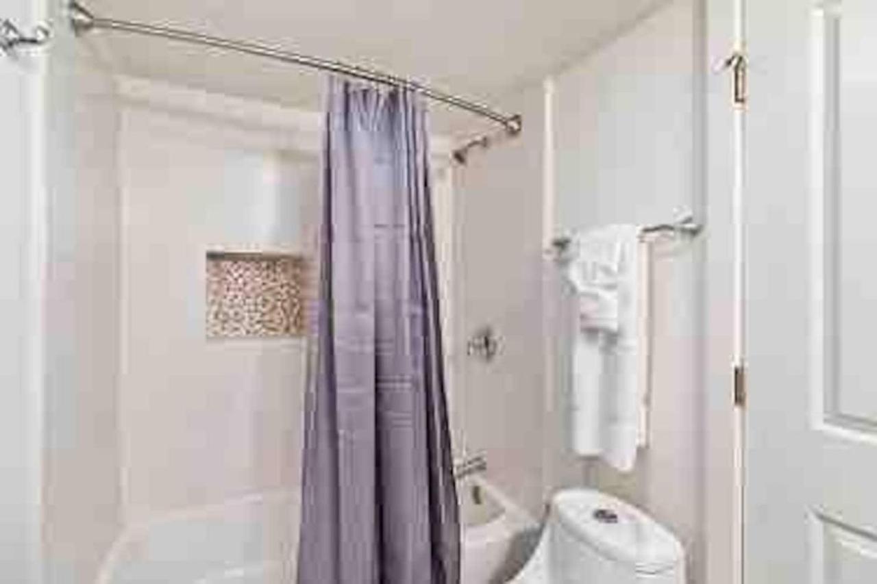 Bahia Mar Solare Tower 6Th Floor Bayview Condo 2Bd 2Ba With Pools South Padre Island Exterior foto